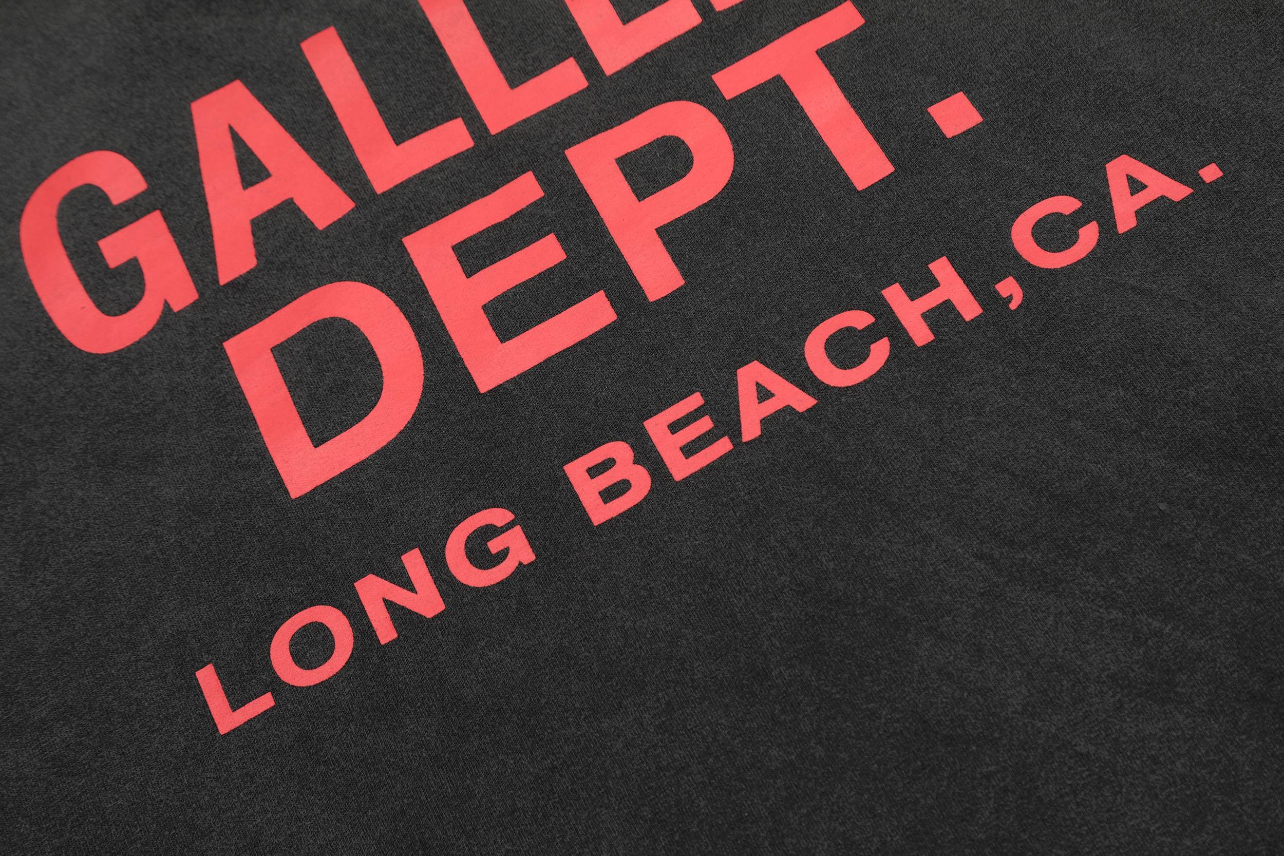 GALLERY DEPT New T-shirt D76