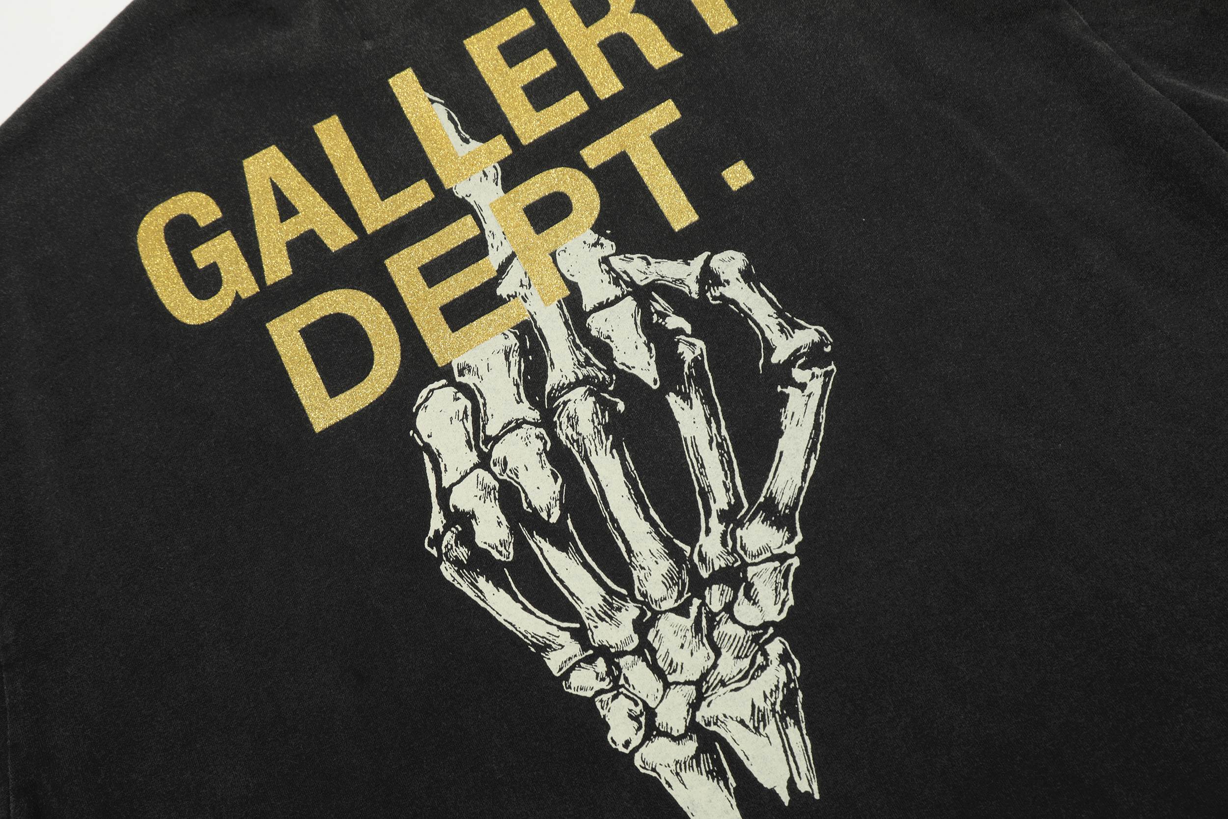 GALLERY DEPT New T-shirt D47